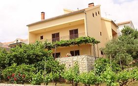 Apartments Dragan